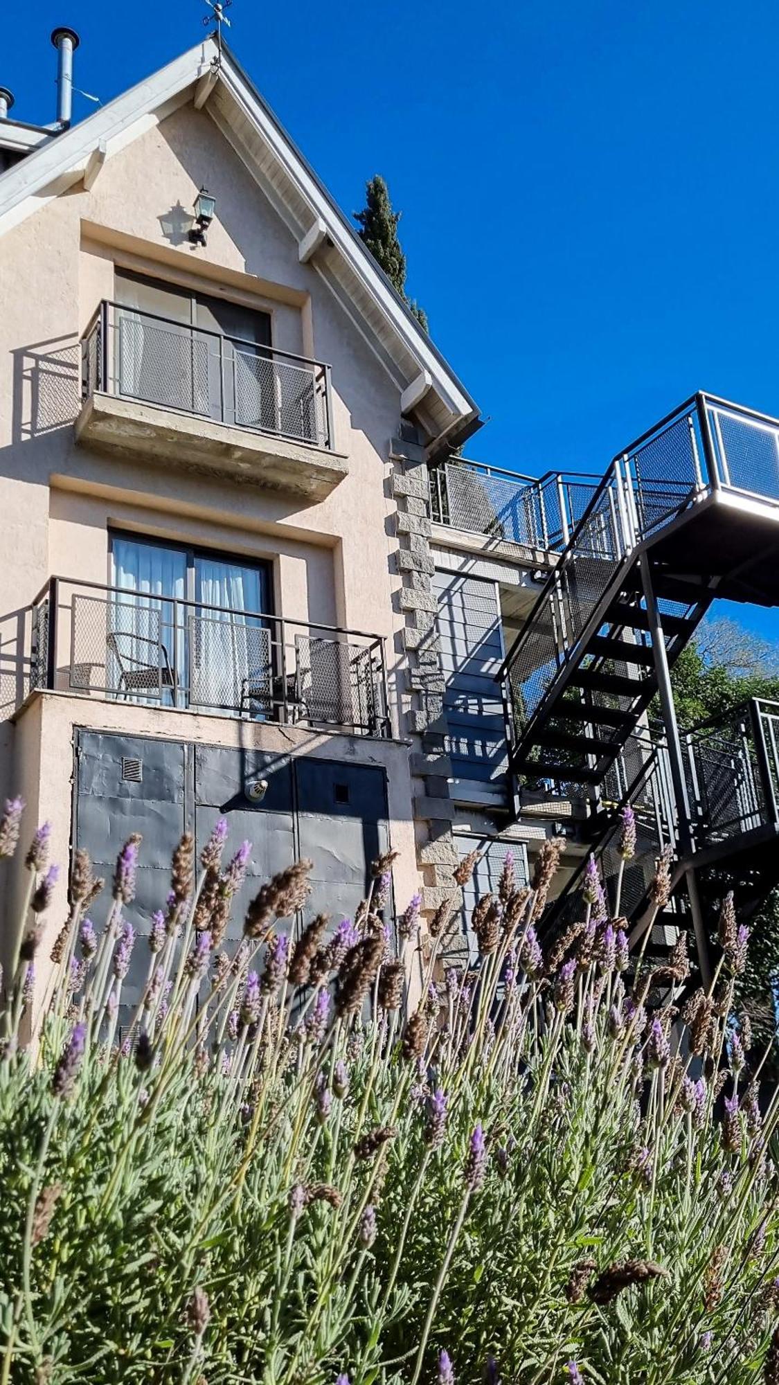 Atelier Hotel De Charme Villa General Belgrano Exteriör bild